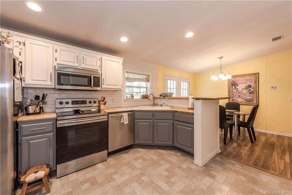 11501 McCoy Road Huntersville, NC 28078 - Photo 12 of 35 Gallery Image 12