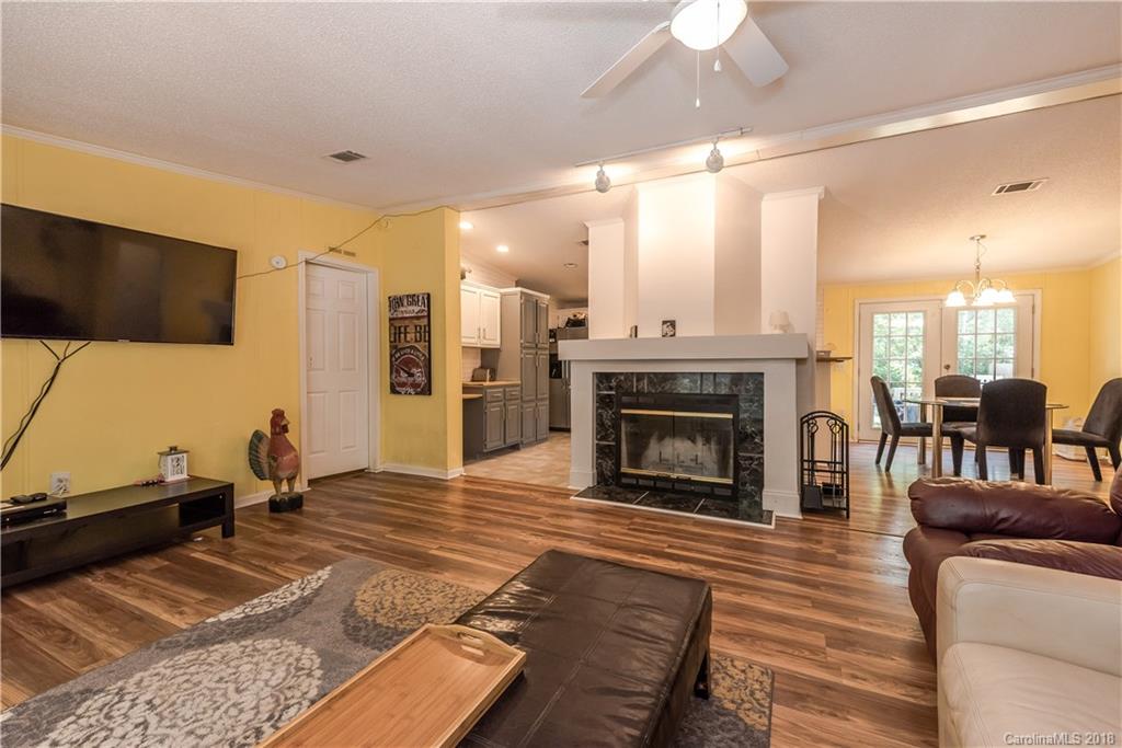 11501 McCoy Road Huntersville, NC 28078 - Photo 7 of 35 Gallery Image 7