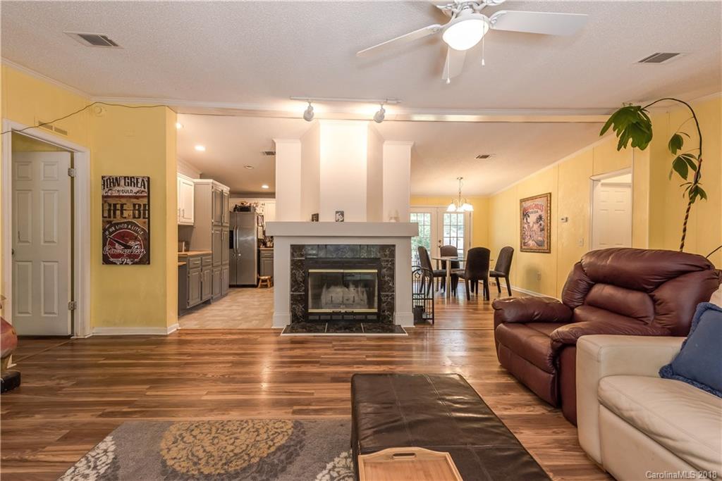 11501 McCoy Road Huntersville, NC 28078 - Photo 8 of 35 Gallery Image 8
