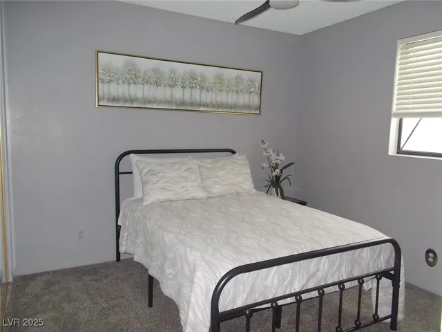 $2,500 | 7711 Keating Circle, Las Vegas, NV 89147