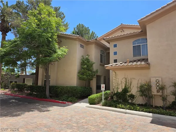 $289,900 | 2050 West Warm Springs Road, Unit 412, Henderson, NV 89014