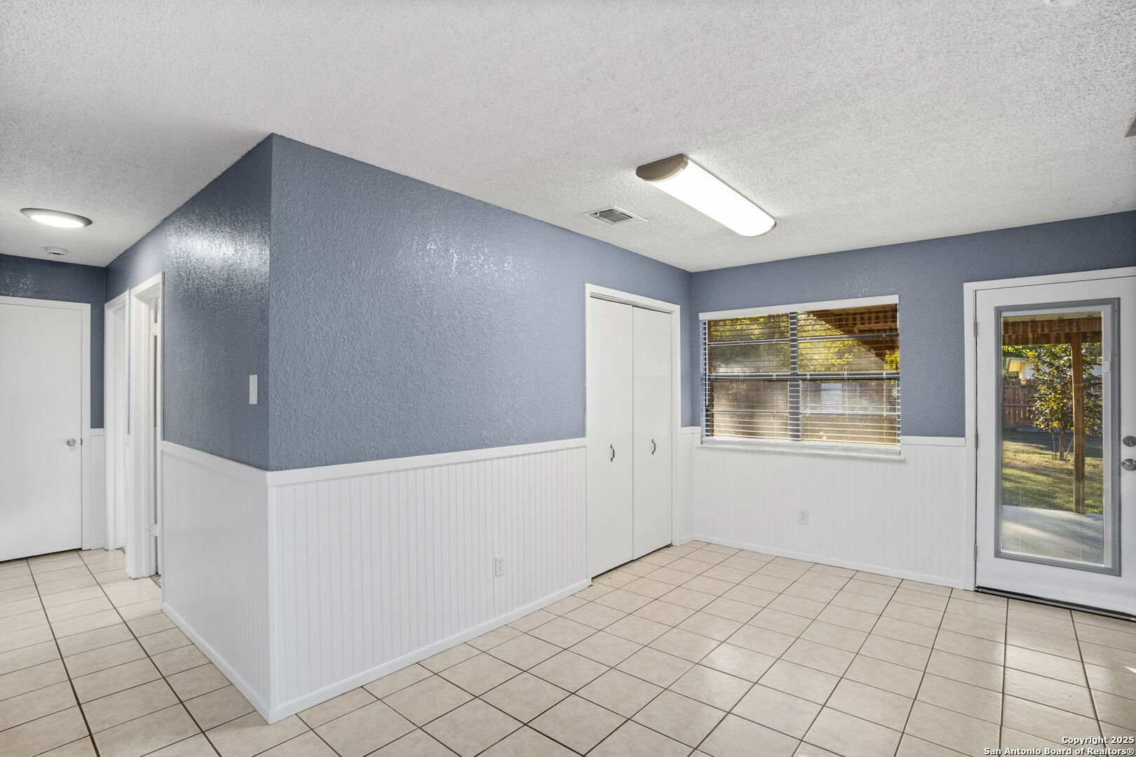 127 Harless Way Center Point, TX 78010 - Photo 12 of 25 a view of an empty room and window