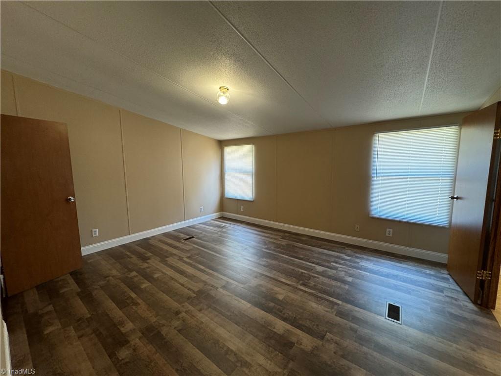 160 Sparta Road North Wilkesboro, NC 28659 - Photo 10 of 27