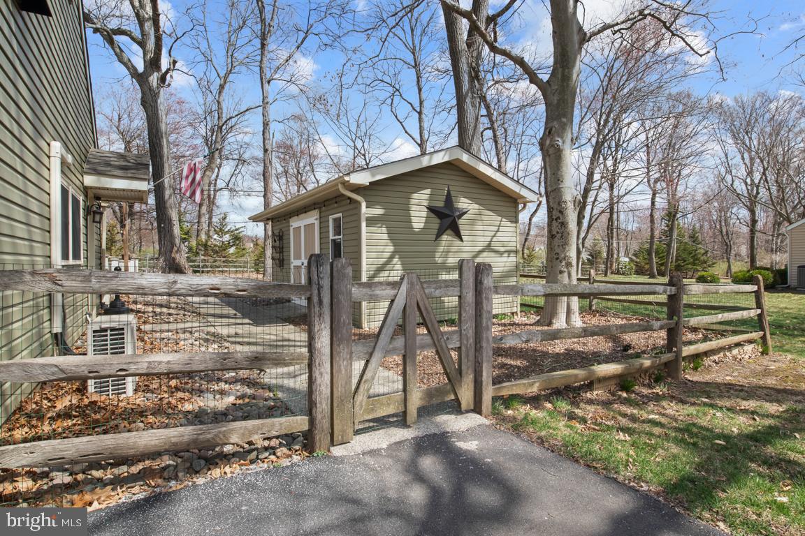 220 Hibbert Road North Wales, PA 19454 - Photo 31 of 39 Gallery Image 31