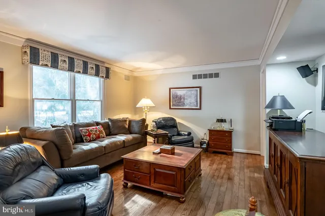 $440,000 | 1979 Meadow Lane, Wyomissing, PA 19610