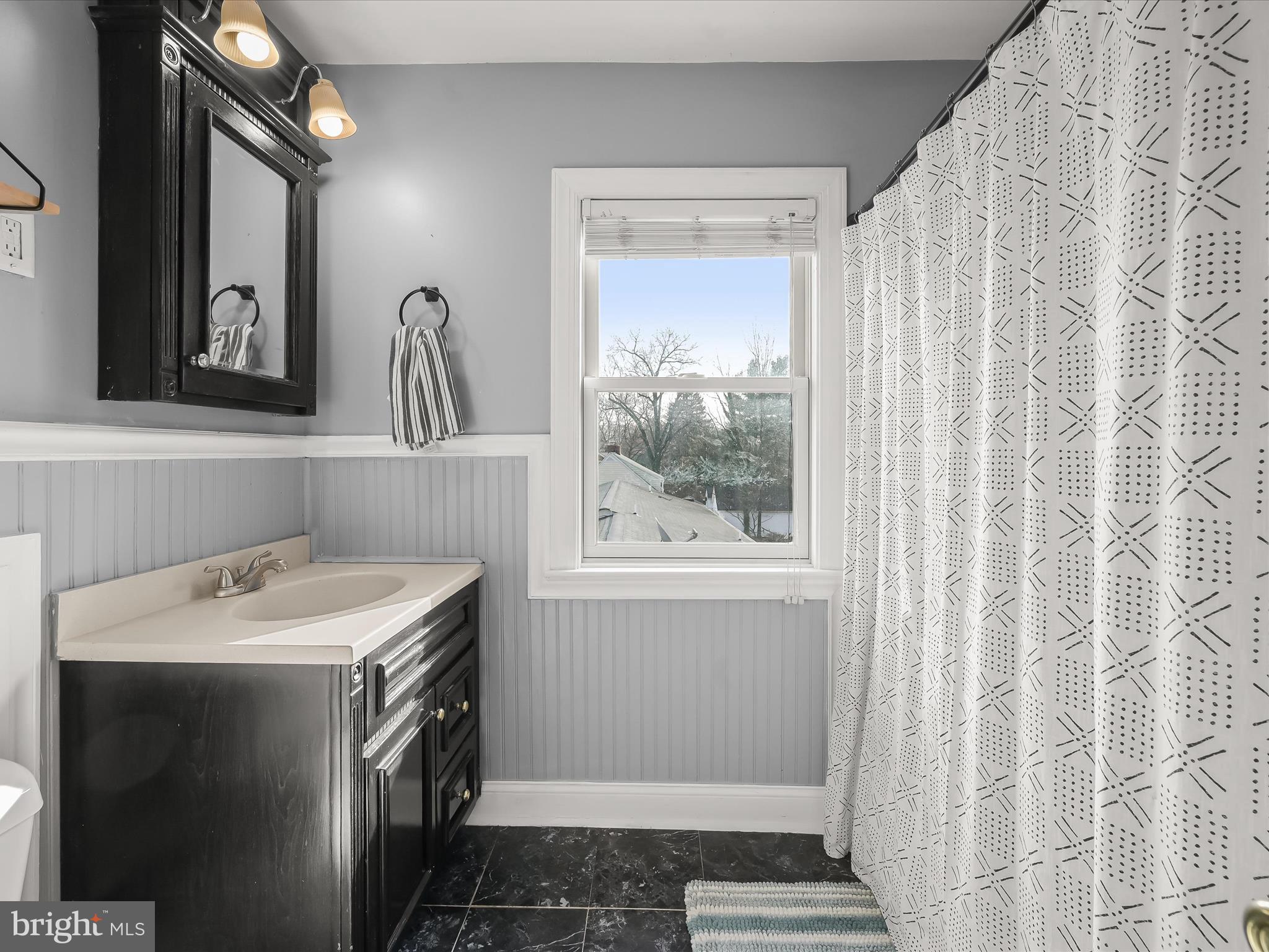 18841 Preston Road Hagerstown, MD 21742 - Photo 24 of 40 Full Bathroom