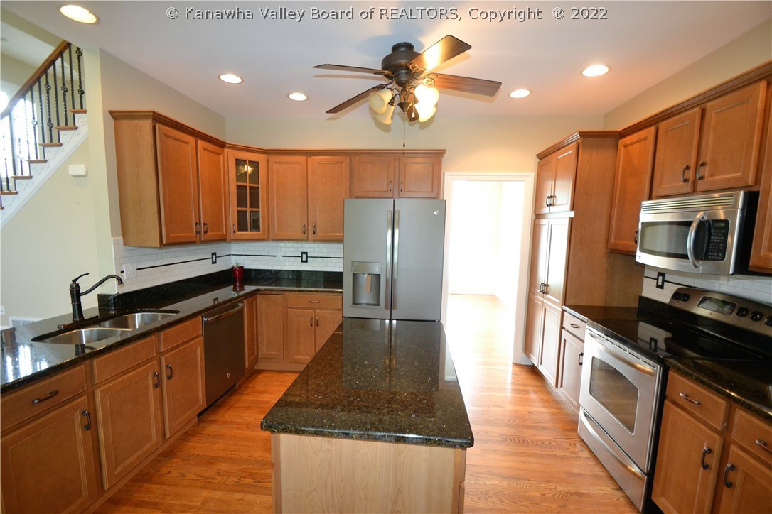 116 Gettysburg Road Charleston, WV 25309 - Photo 11 of 29 Gallery Image 11