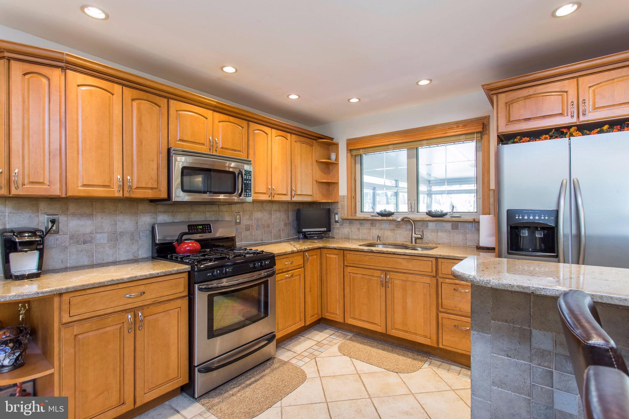 545 West Waverly Road Glenside, PA 19038 - Photo 8 of 24 Eat in Kitchen