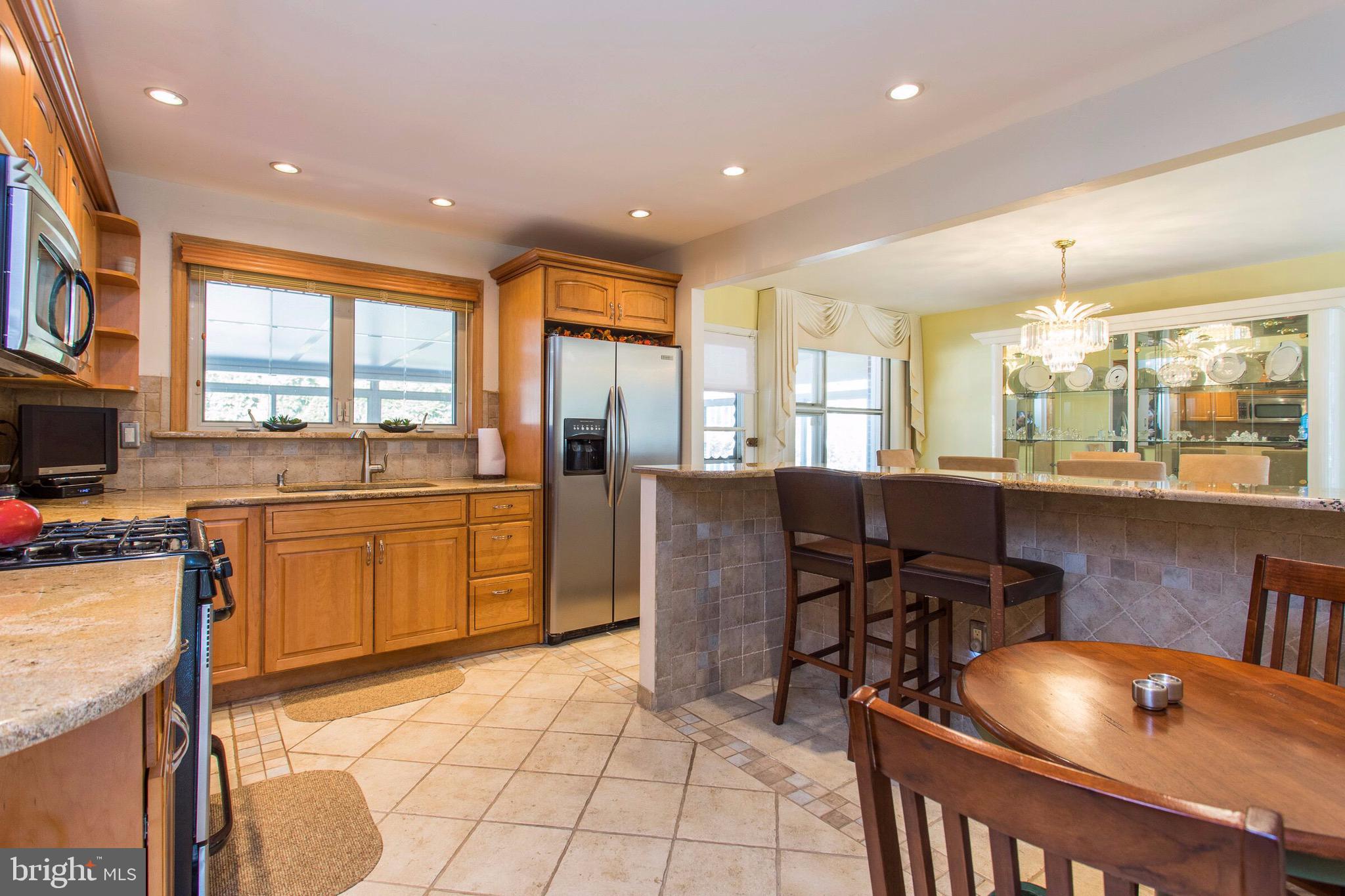 545 West Waverly Road Glenside, PA 19038 - Photo 10 of 24 Gallery Image 10
