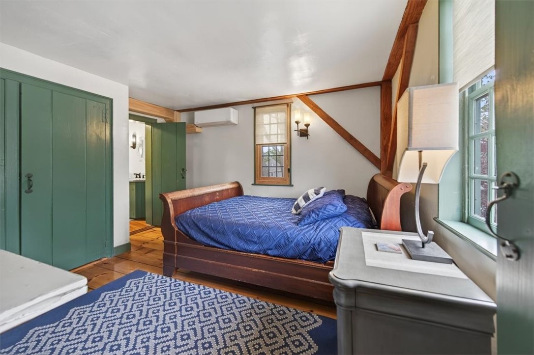 9 Thames Street Newport, RI 02840 - Photo 23 of 50