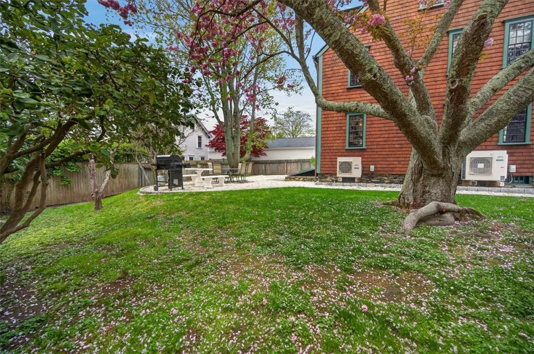 9 Thames Street Newport, RI 02840 - Photo 9 of 50