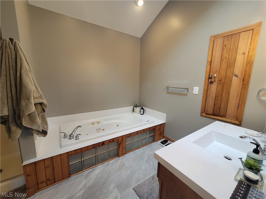 5636 Ledge Road Madison, OH 44057 - Photo 21 of 50