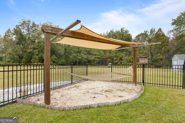 a view of house with outdoor space