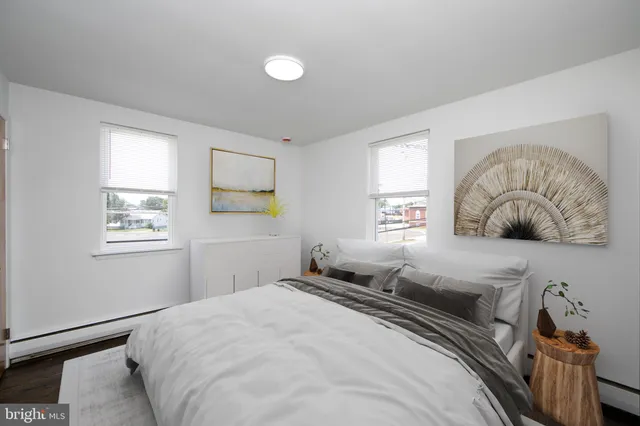 $1,950 | 13 South Black Horse Pike, Unit 1B, Mount Ephraim, NJ 08059