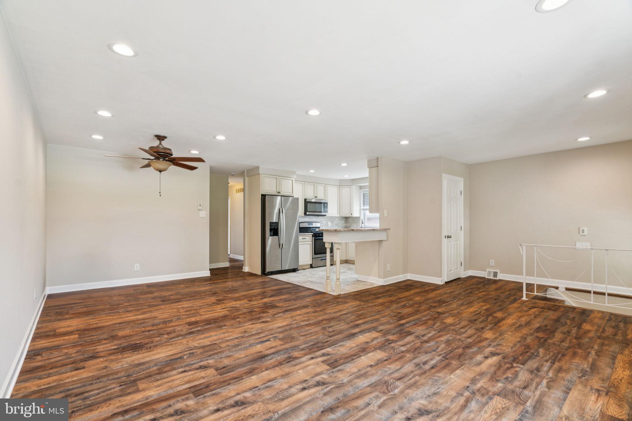 13059 Stevens Road Philadelphia, PA 19116 - Photo 8 of 35