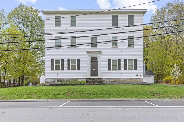 $1,799,000 | 8 College Avenue, Gorham, ME 04038