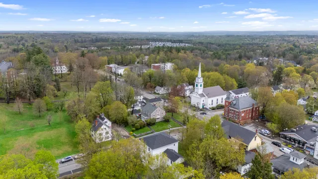 $1,799,000 | 8 College Avenue, Gorham, ME 04038