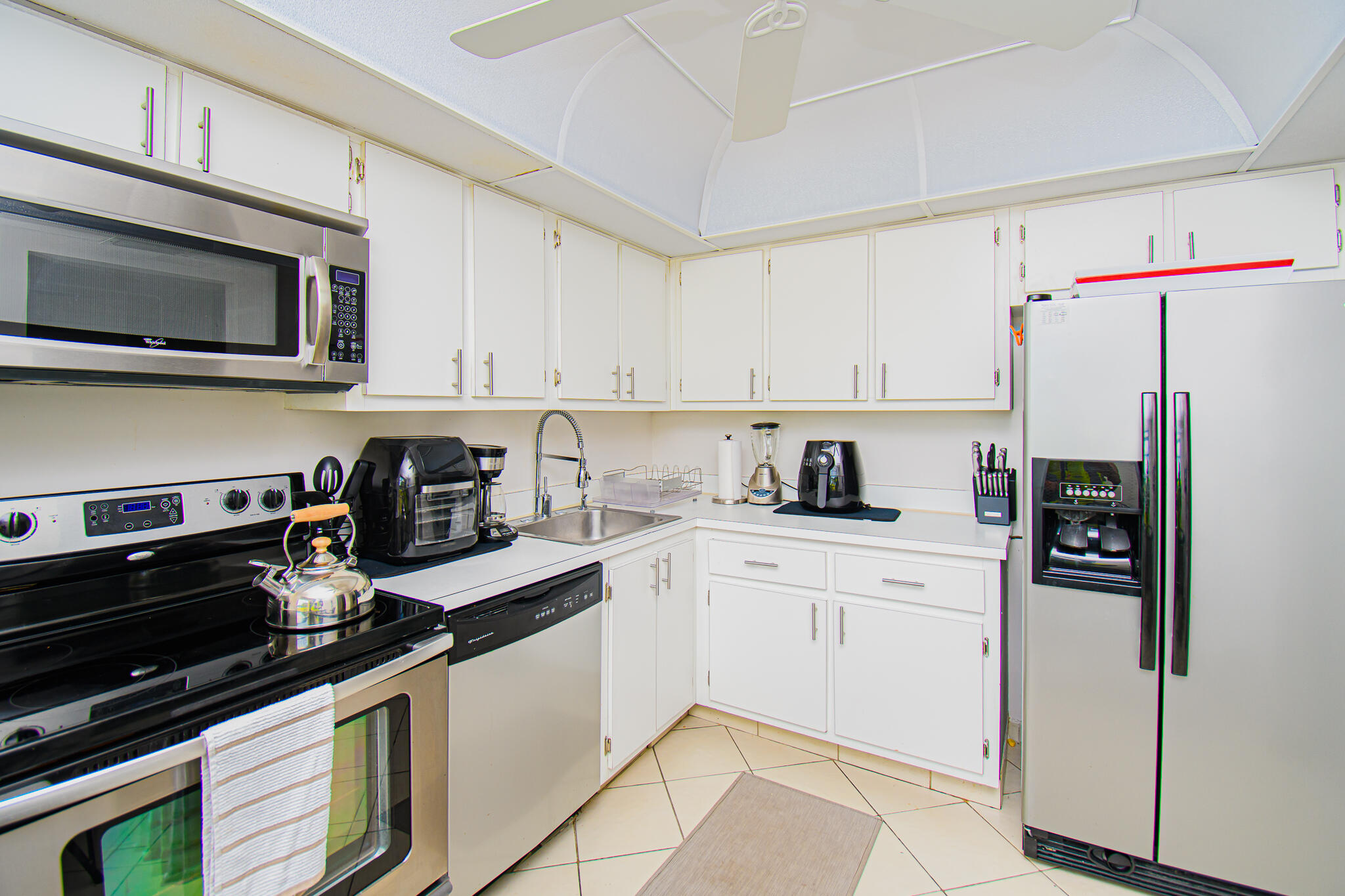 8334 Cypress Lane, Unit 1A Boca Raton, FL 33433 - Photo 23 of 42 DSC_5762
