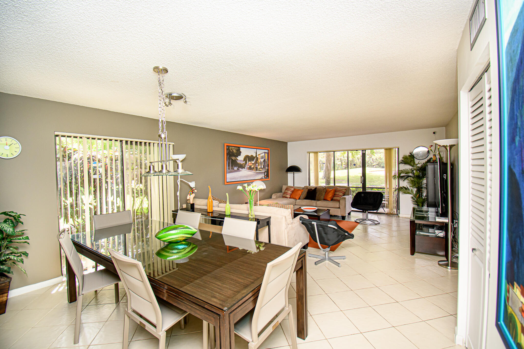8334 Cypress Lane, Unit 1A Boca Raton, FL 33433 - Photo 4 of 42 DSC_5721 lving dining area combo