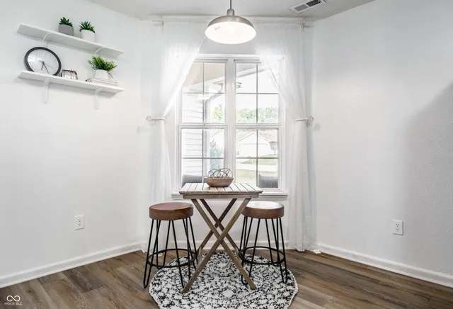 $2,150 | 10513 Blue Springs Lane, Fishers, IN 46037