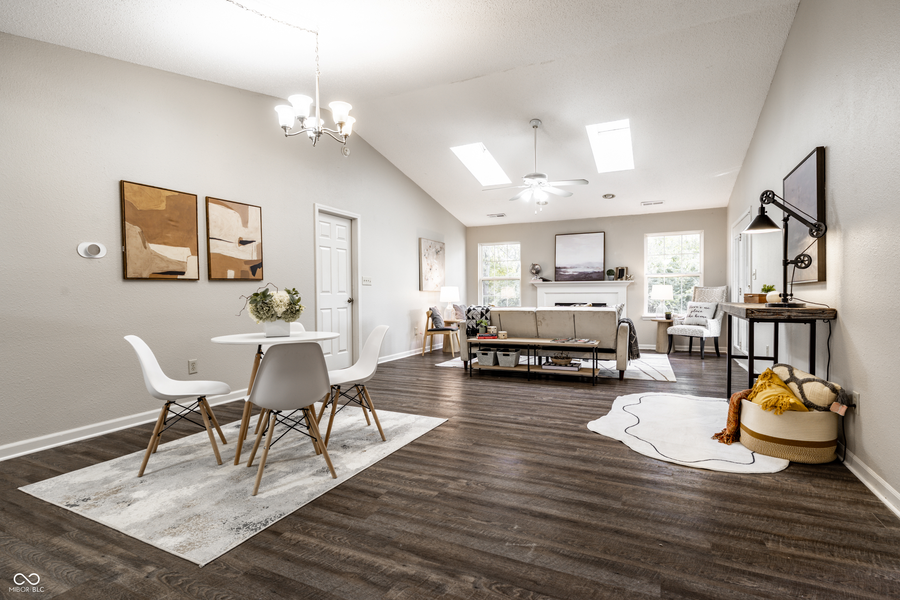 10513 Blue Springs Lane Fishers, IN 46037 - Photo 6 of 42