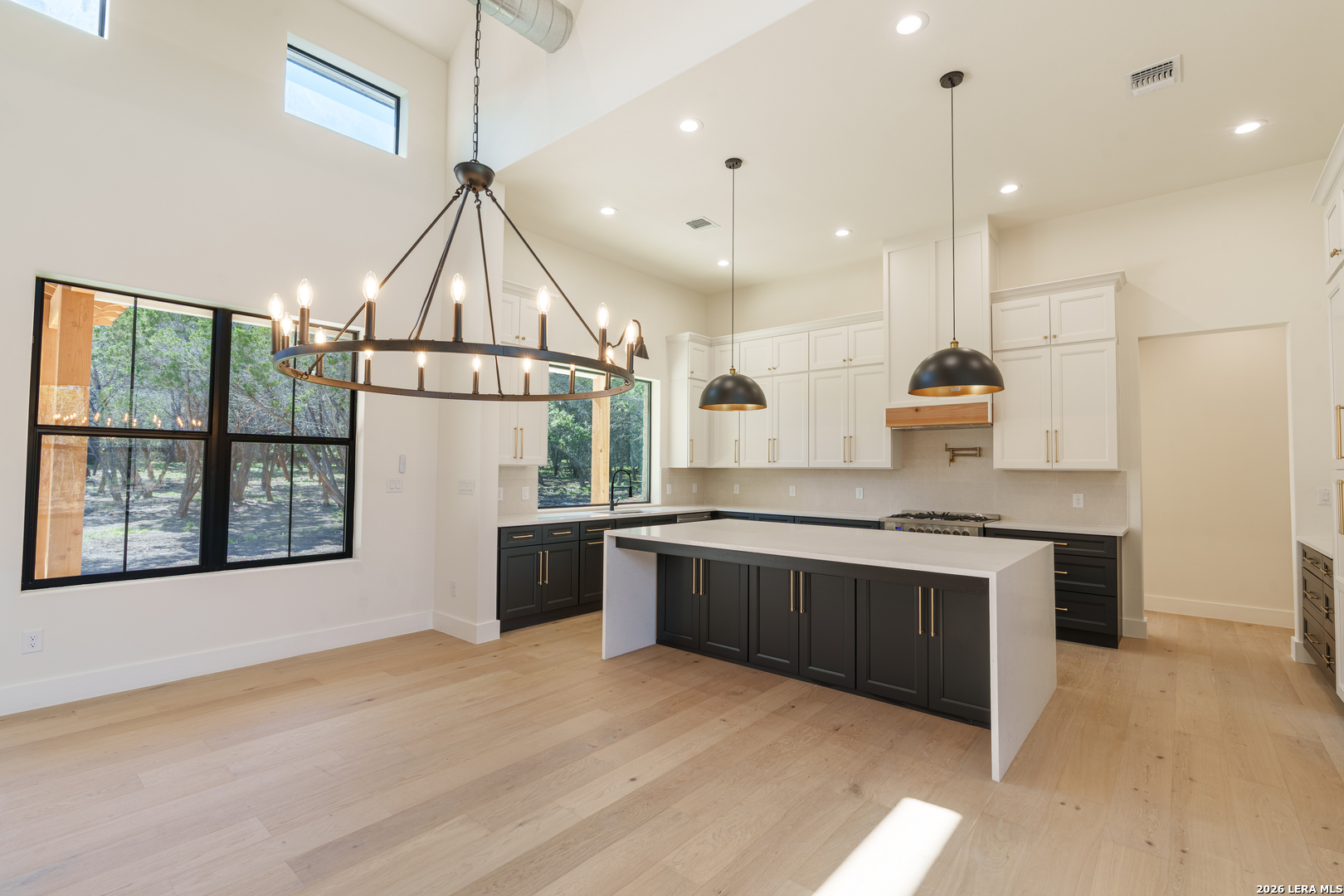 129 Aermotor Lane Boerne, TX 78006 - Photo 8 of 25