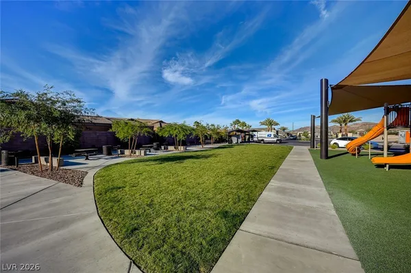 $1,998 | 965 Nevada State Drive, Unit 21102, Henderson, NV 89002