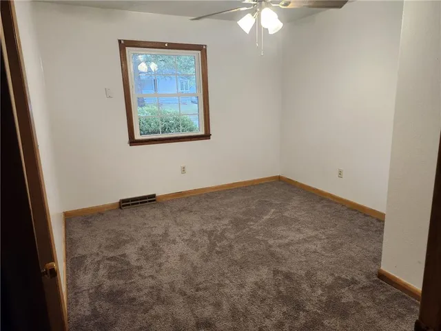 $219,900 | 1745 Lake Trenton Drive, Trenton, MO 64683