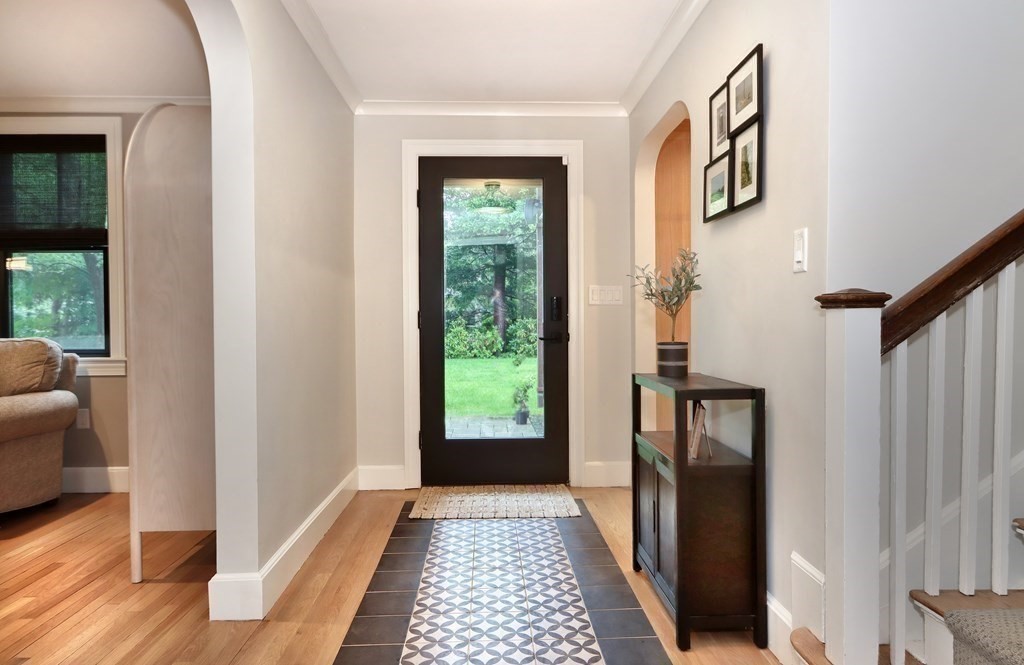 27 Cabot Street Winchester, MA 01890 - Photo 15 of 42