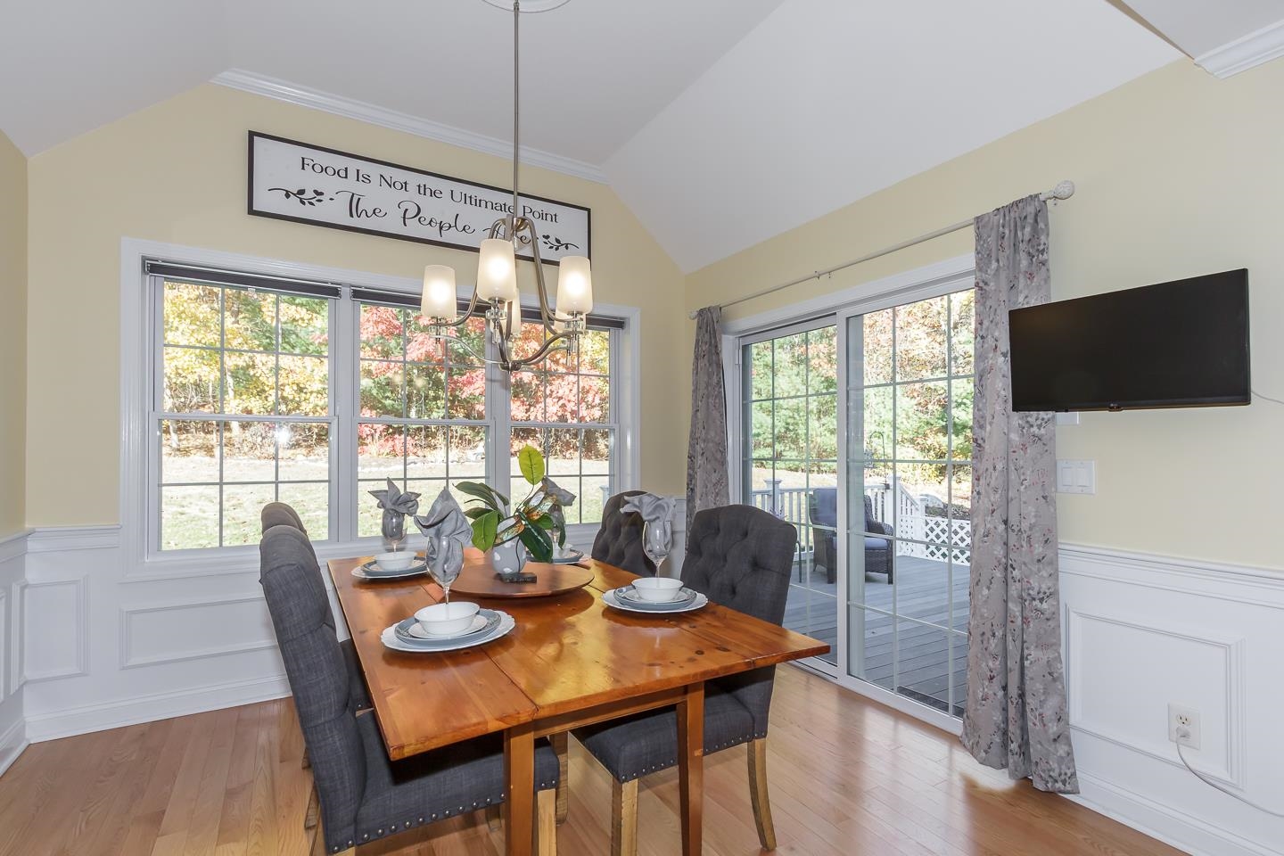 5 Shaker Hill Road Hooksett, NH 03106 - Photo 18 of 45