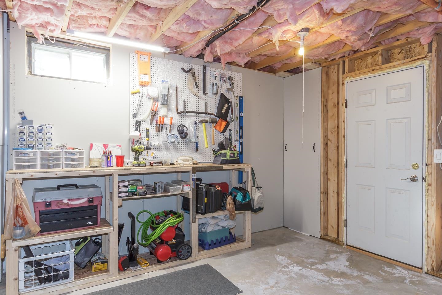 5 Shaker Hill Road Hooksett, NH 03106 - Photo 34 of 45