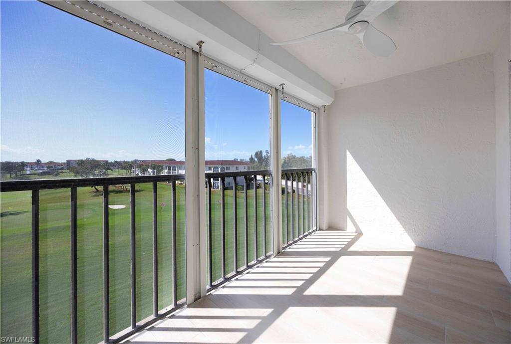 21 High Point Circle East, Unit 409 Naples, FL 34103 - Photo 4 of 38