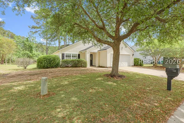 $375,000 | 102 Pine Ridge Drive, Bluffton, SC 29910
