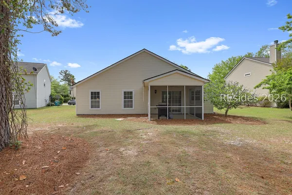 $375,000 | 102 Pine Ridge Drive, Bluffton, SC 29910