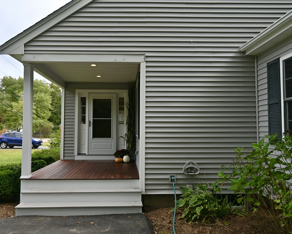 8 Shelly Road Norton, MA 02766 - Photo 7 of 39 Gallery Image 7