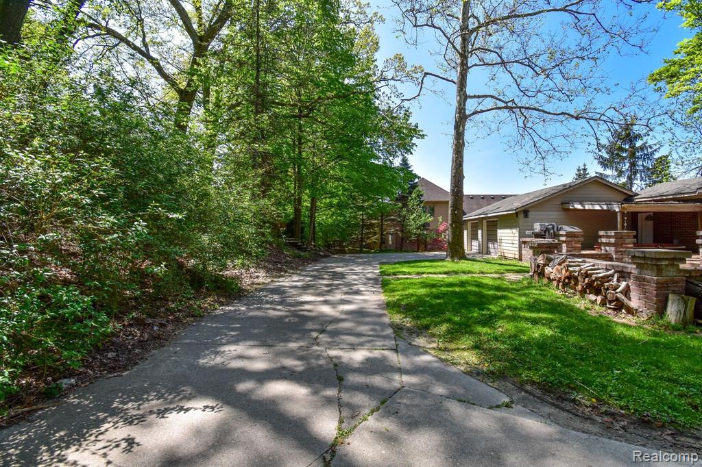 564 Bloomer Ridge Drive Rochester, MI 48307 - Photo 57 of 66