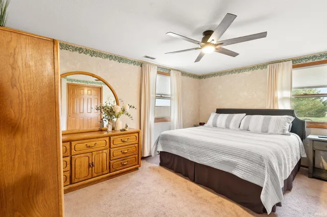 $495,000 | 3630 South State Road 1, Hamilton, IN 46742