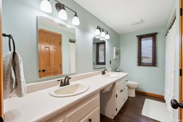 $495,000 | 3630 South State Road 1, Hamilton, IN 46742