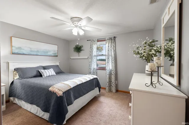 $495,000 | 3630 South State Road 1, Hamilton, IN 46742