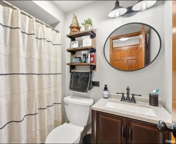 $495,000 | 3630 South State Road 1, Hamilton, IN 46742