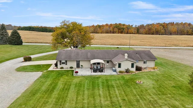 $495,000 | 3630 South State Road 1, Hamilton, IN 46742