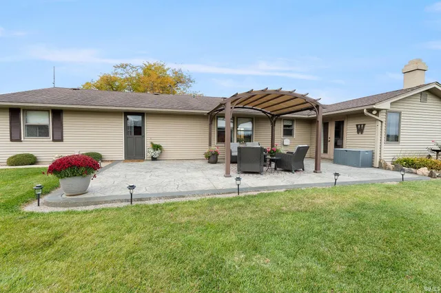 $495,000 | 3630 South State Road 1, Hamilton, IN 46742