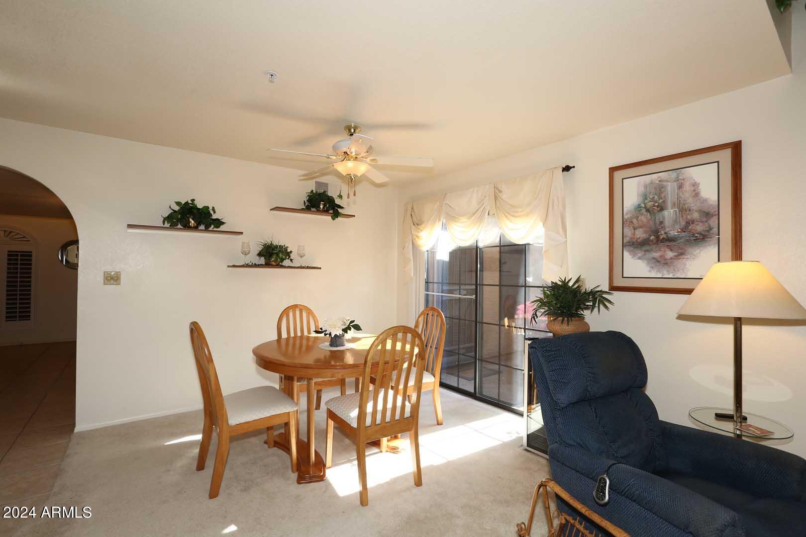 6945 East Cochise Road, Unit 122 Paradise Valley, AZ 85253 - Photo 11 of 35 Dining Room