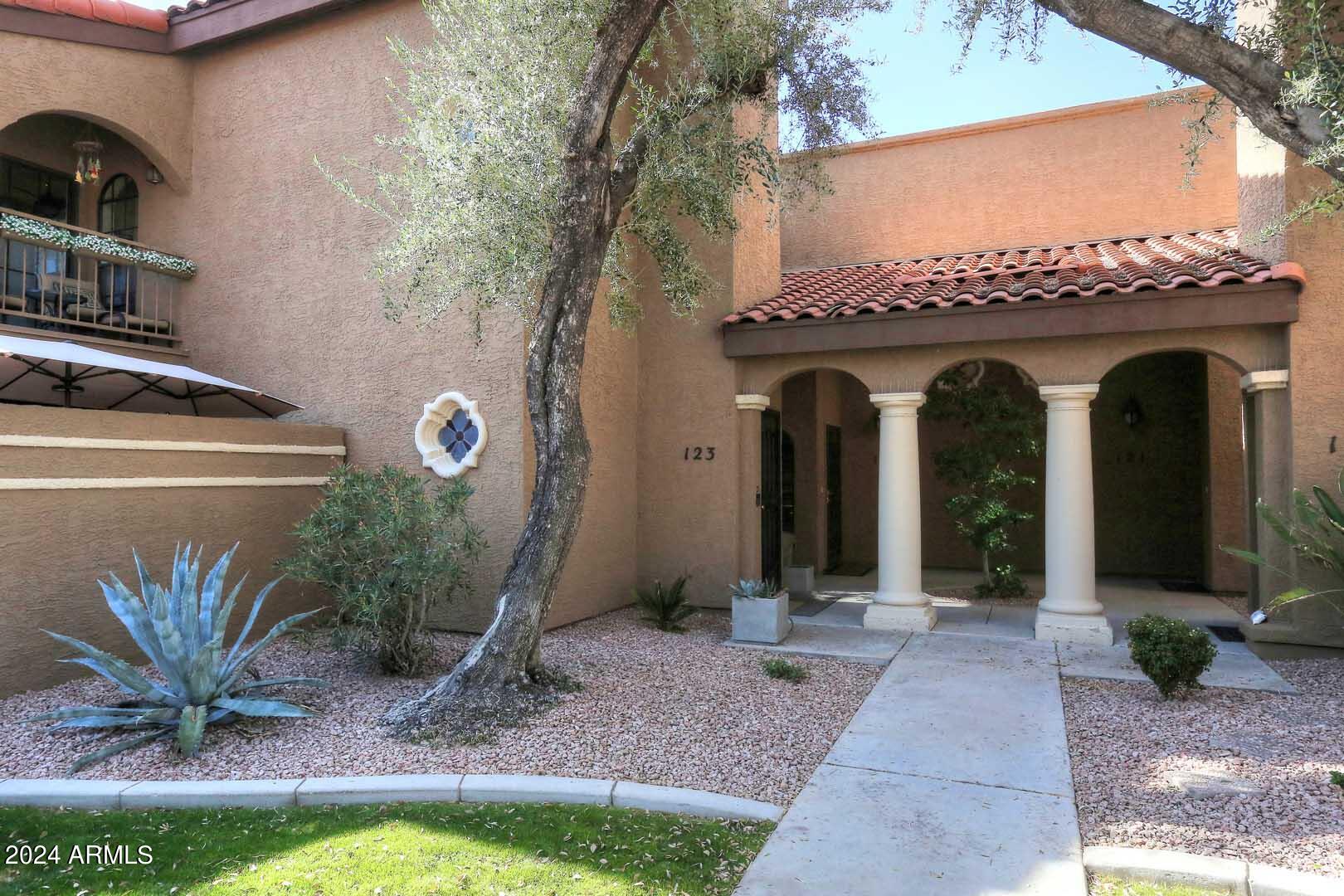 6945 East Cochise Road, Unit 122 Paradise Valley, AZ 85253 - Photo 2 of 35 Front View