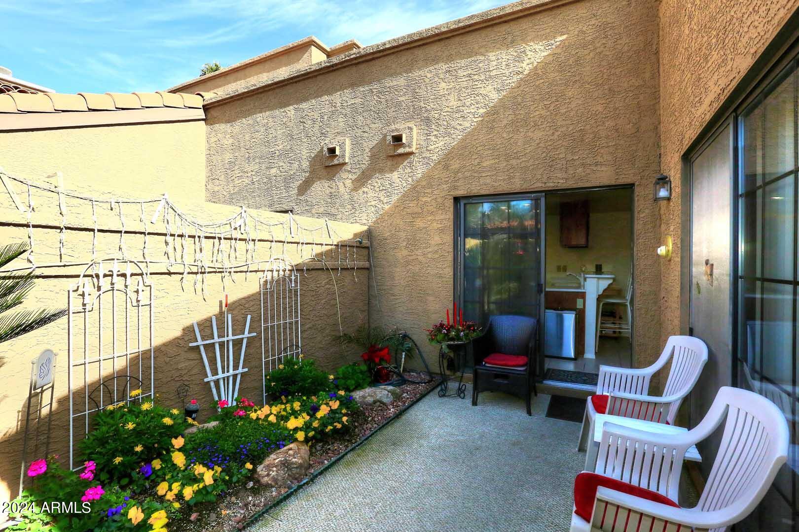 6945 East Cochise Road, Unit 122 Paradise Valley, AZ 85253 - Photo 9 of 35 Patio2