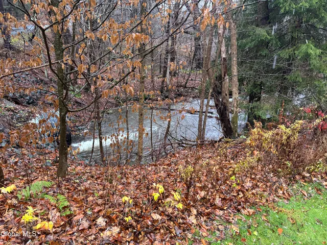 $149,000 | 140 East Hollow Road, Petersburgh, NY 12138