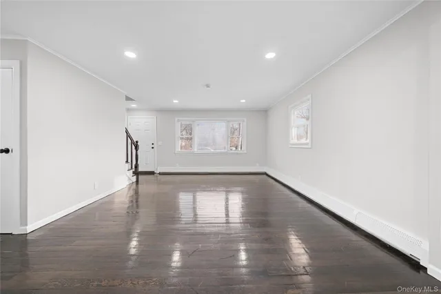 $599,000 | 193 North Arizona Road, West Babylon, NY 11704