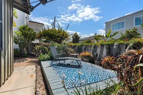 $1,990,000 | 844 Isthmus Court, San Diego, CA 92109