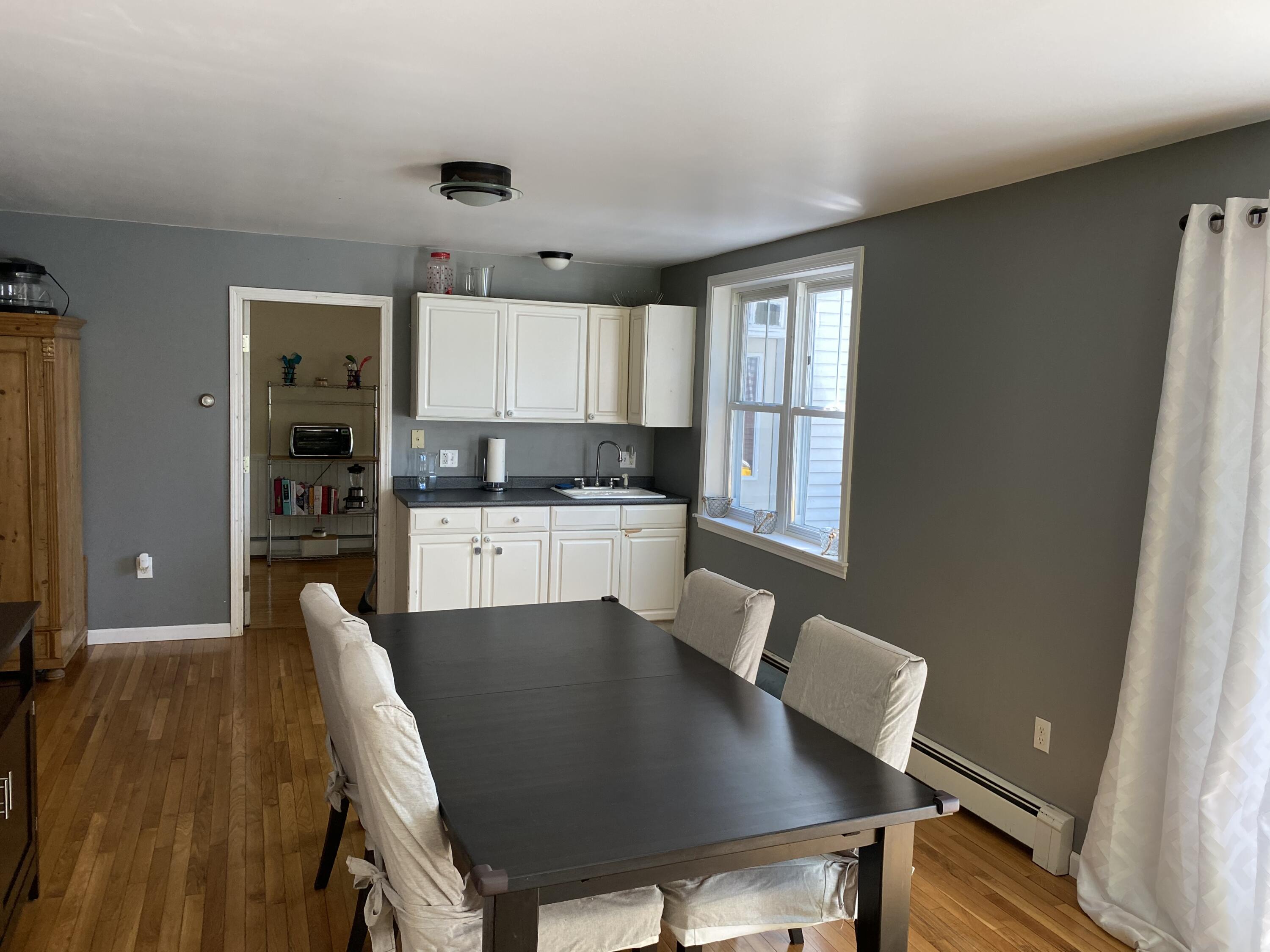 812 Main Road Islesboro, ME 04848 - Photo 15 of 44 DiningIMG_2444