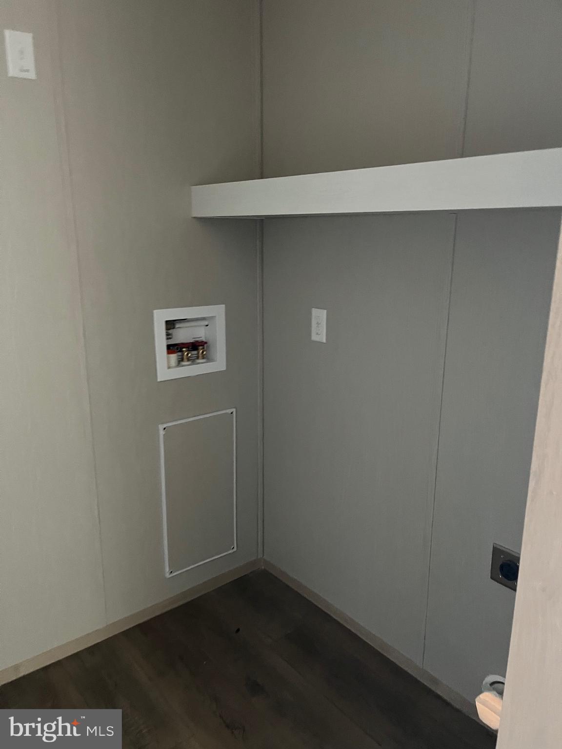 334 Opal Road Millville, NJ 08332 - Photo 14 of 15 a view of an empty room